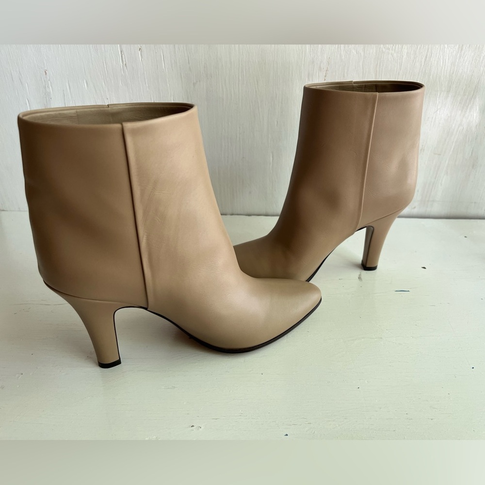 THE ROW Prudens Bootie- Neutral- 37 - Picture 5 of 17